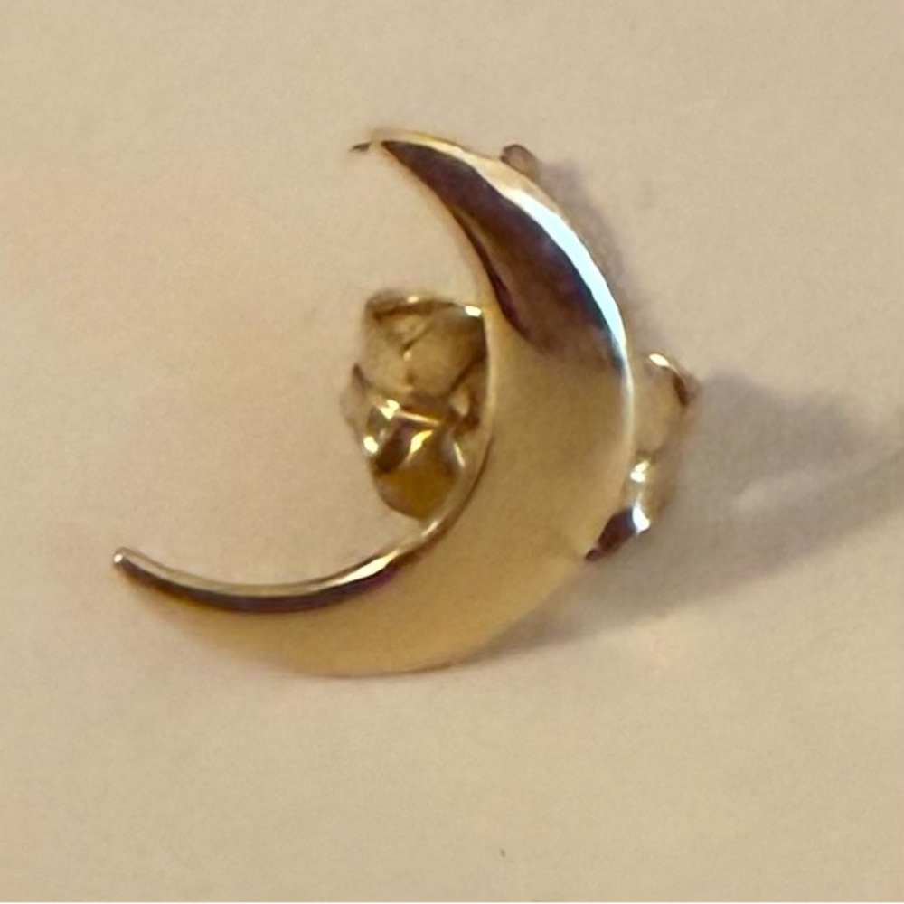 Catbird Original Gold Crescent Moon Earring